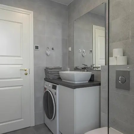 Kalamehe Modern 2 Near Center Апартаменты *