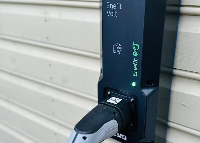 Kalamehe Modern 2 Near Center 아파트 페르누