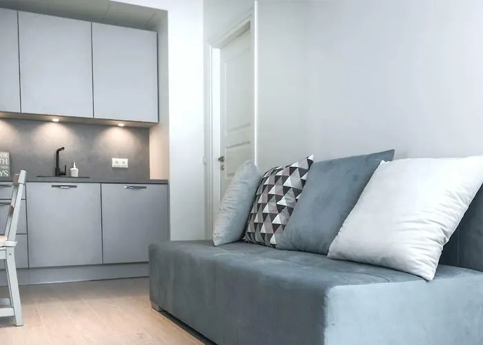 Kalamehe Modern 2 Near Center *